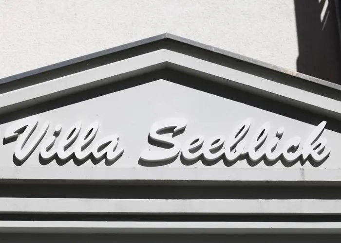 Katja In Der Seeblick *